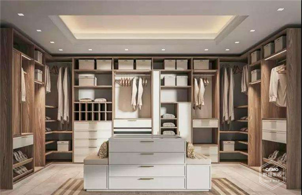 U型衣帽間設(shè)計