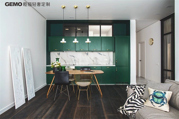 開(kāi)輕奢定制家居店如何確定地址