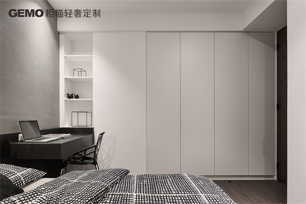 如何設計定制衣柜？注意這三點，輕松獲取衣柜技能