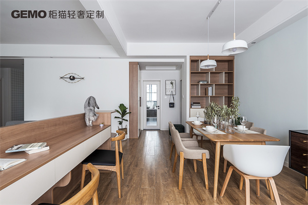 加盟輕奢定制能不能賺到錢(qián)？如何選品牌？選對(duì)品牌是關(guān)鍵