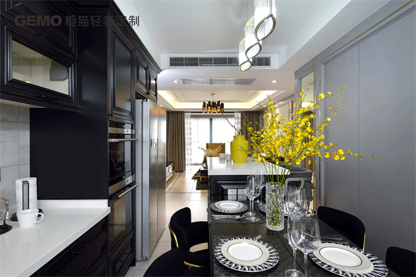 加盟輕奢定制家居需要滿足哪些條件？